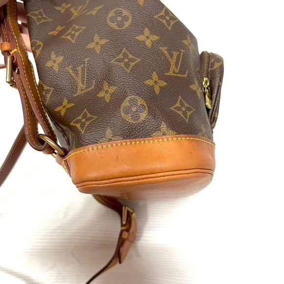 Louis Vuitton Montsouris MM Backpack - Picture 10 of 16